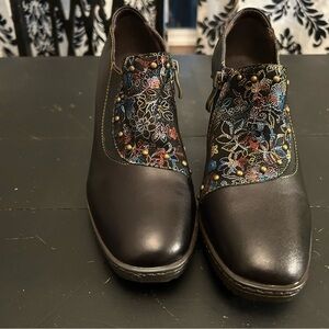 Floral Embroidered Black Heels